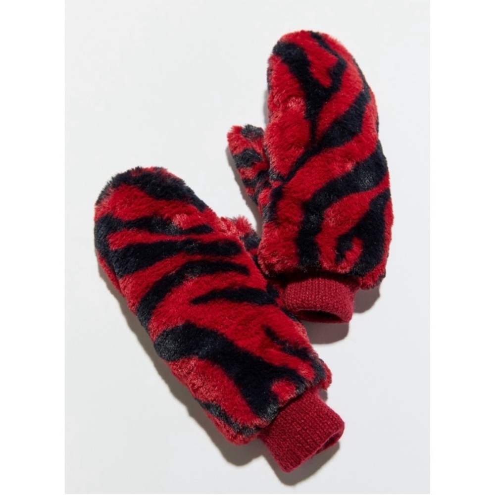NWT Urban Outfitters Red Black Faux Fur Mittens